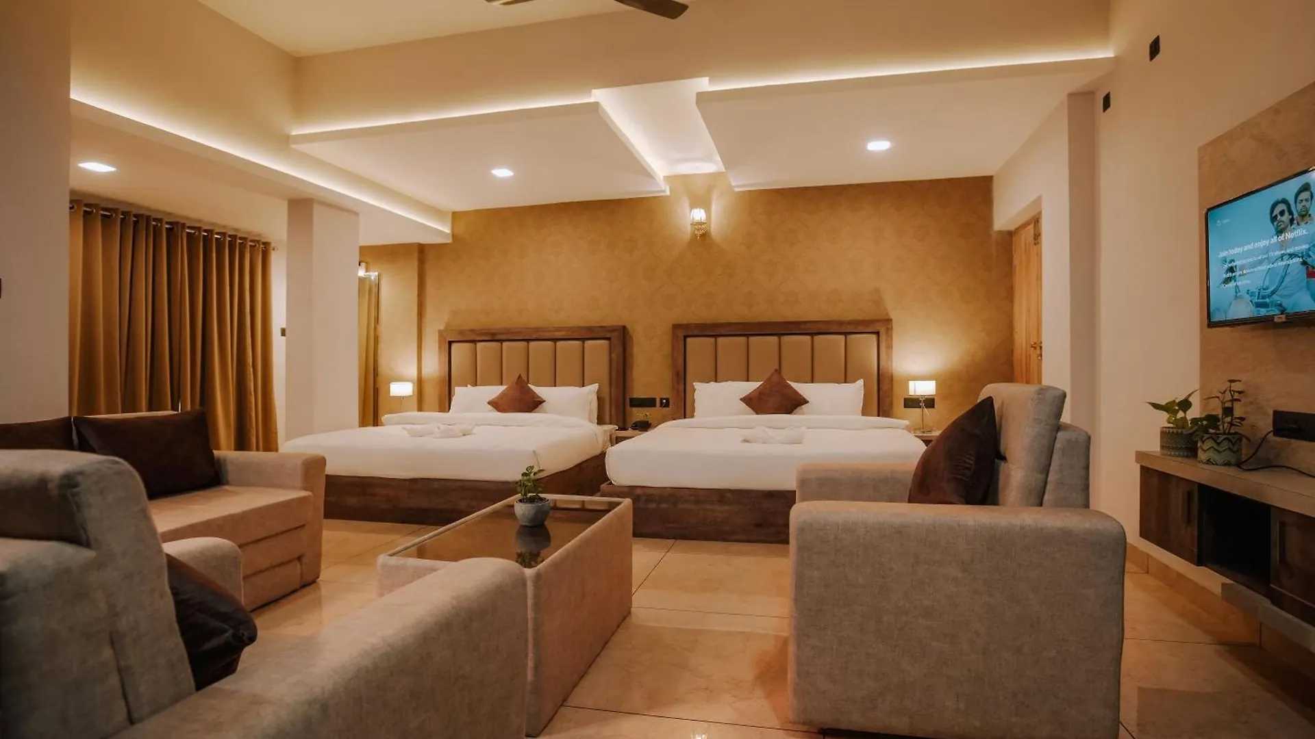 Refresh Inn Suits And Rooms Kozhikode Indien